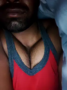 Snapshot of Bada_Land_10_inch chatting on January 2026 06:35:02 PM Bada Land 10 inch online show from January 2026 06:35:02 PM