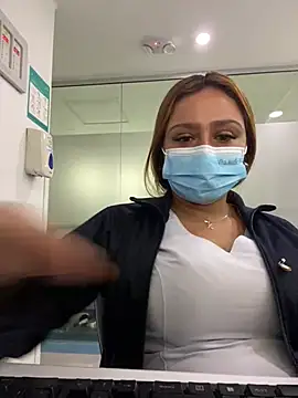 Snapshot of Keittly_ chatting on December 2024 12:32:02 AM Keittly online show from December 2024 12:32:02 AM