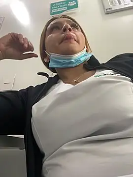 Snapshot of Keittly_ chatting on January 2025 04:02:02 PM Keittly online show from January 2025 04:02:02 PM