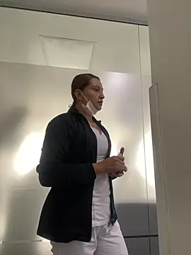 Snapshot of Keittly_ chatting on March 2025 06:48:02 PM Keittly online show from March 2025 06:48:02 PM