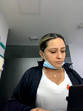 Snapshot of Keittly_ chatting on October 2025 02:20:01 AM Keittly online show from October 2025 02:20:01 AM