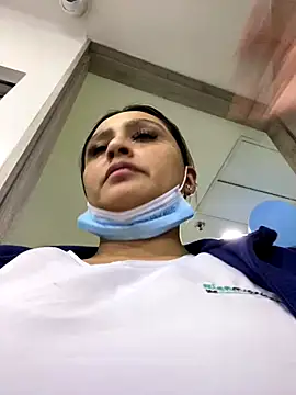 Snapshot of Keittly_ chatting on October 2025 03:40:01 AM Keittly online show from October 2025 03:40:01 AM