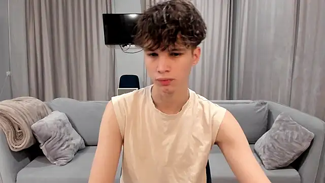 Snapshot of Im_Shine_Guy chatting on December 2024 07:52:02 PM Im Shine Guy online show from December 2024 07:52:02 PM