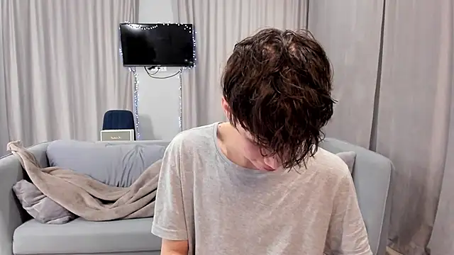 Snapshot of Im_Shine_Guy chatting on January 2025 08:13:02 PM Im Shine Guy online show from January 2025 08:13:02 PM