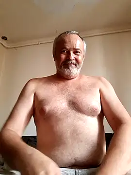 GayPourToi online show from August 2026 05:33:02 PM