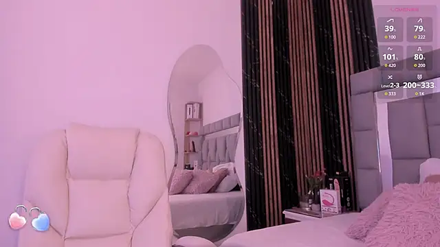 vivianne scott online show from November 2025 12:04:02 PM