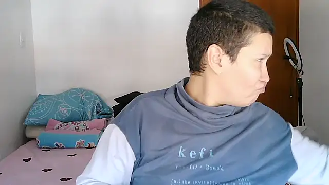 luxandracon23 online show from January 2026 08:22:02 PM