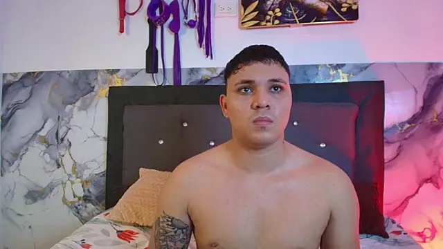 couple lovelyds online show from April 2026 09:37:02 PM