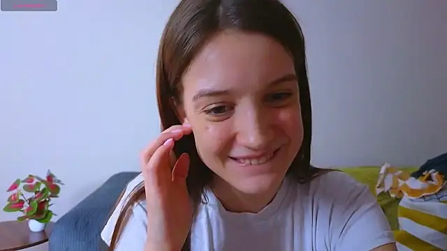 Snapshot of Sweet_Evva chatting on February 2026 05:53:01 PM Sweet Evva online show from February 2026 05:53:01 PM