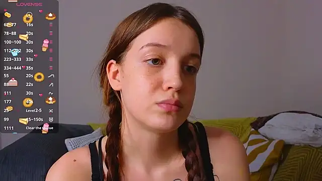 Snapshot of Sweet_Evva chatting on February 2026 07:23:02 PM Sweet Evva online show from February 2026 07:23:02 PM