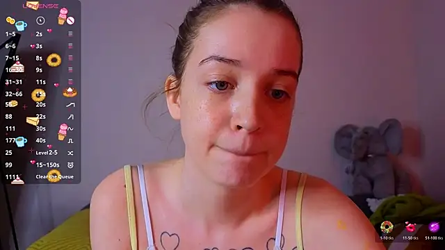 Snapshot of Sweet_Evva chatting on May 2026 04:45:01 PM Sweet Evva online show from May 2026 04:45:01 PM