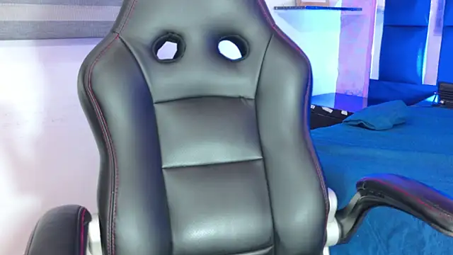 Sofia martiin online show from September 2025 03:09:02 AM