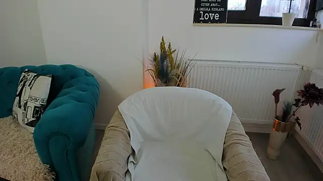 Arya Shinex online show from December 2025 09:51:02 AM