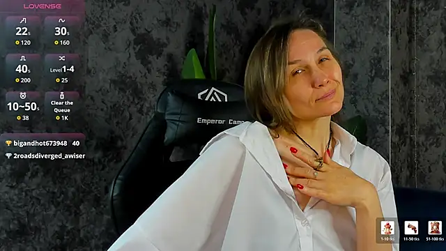 Lillian White online show from May 2026 10:50:03 PM