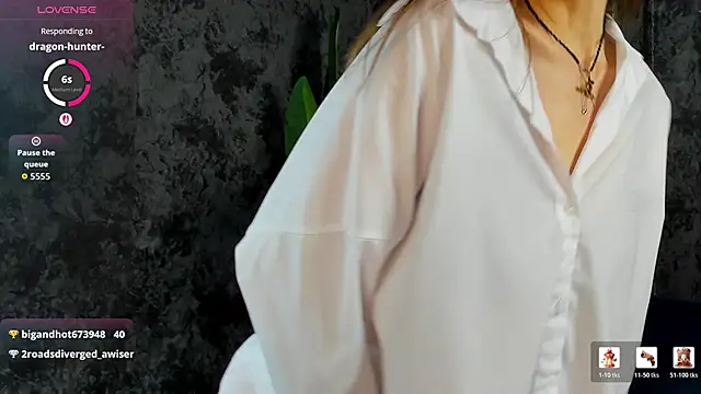 Lillian White online show from May 2026 11:12:03 PM