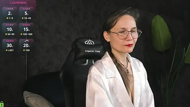 Lillian White online show from June 2026 12:57:02 AM
