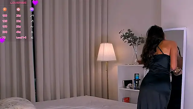 Melissa Mone online show from September 2025 01:23:01 PM