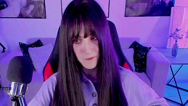 Snapshot of LuxRayi chatting on February 2025 06:44:01 PM LuxRayi online show from February 2025 06:44:01 PM