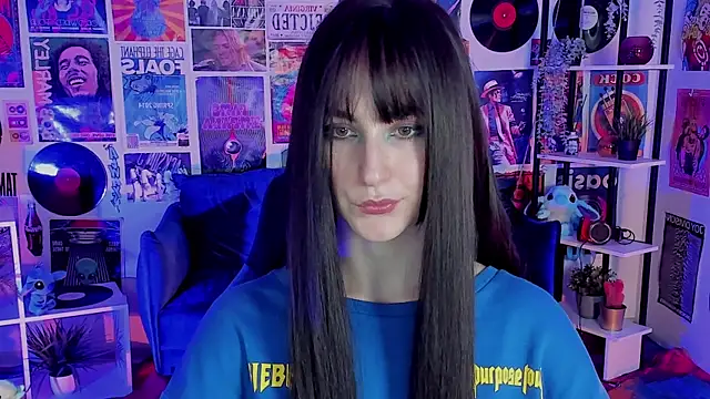 Snapshot of LuxRayi chatting on March 2025 05:37:01 PM LuxRayi online show from March 2025 05:37:01 PM