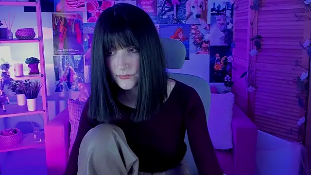 Snapshot of LuxRayi chatting on March 2025 08:59:01 PM LuxRayi online show from March 2025 08:59:01 PM