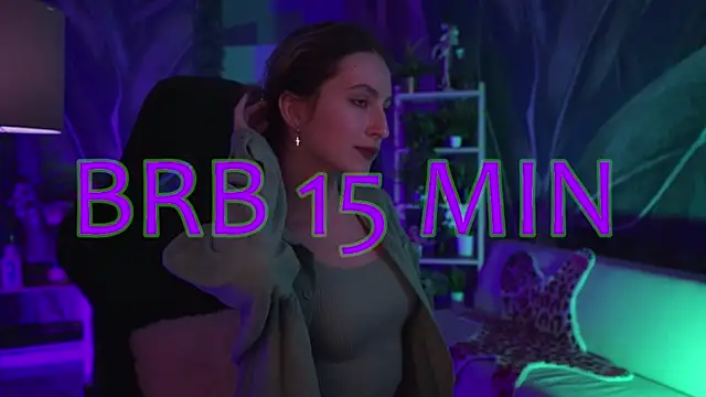 Snapshot of LuxRayi chatting on January 2026 02:37:01 AM LuxRayi online show from January 2026 02:37:01 AM