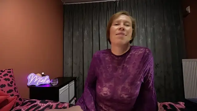 SexyExclusiveflower online show from October 2025 08:10:01 PM