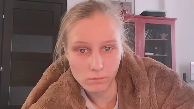 KatiKate online show from March 2025 01:31:02 PM