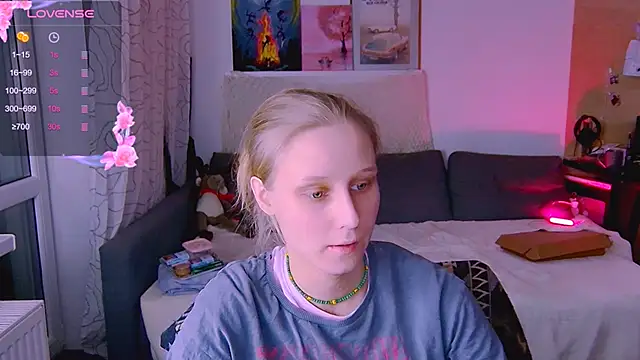 KatiKate online show from March 2025 10:21:02 PM