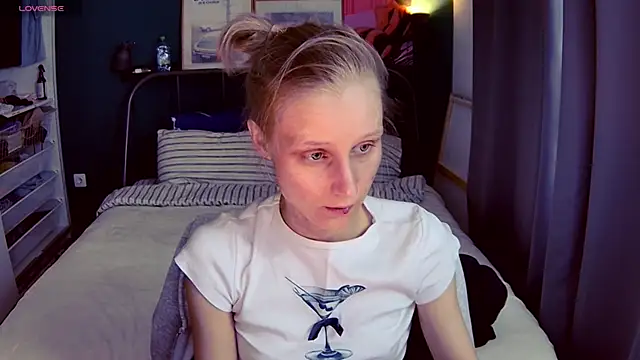 Snapshot of KatiKate chatting on June 2026 03:14:02 PM KatiKate online show from June 2026 03:14:02 PM