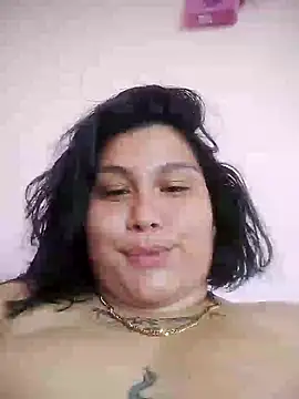 Snapshot of Marilin_Jessie chatting on December 2024 03:35:01 PM Marilin Jessie online show from December 2024 03:35:01 PM