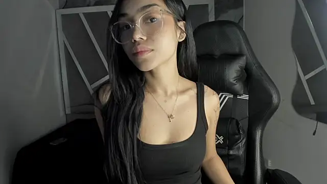 Mia petite01 online show from July 2026 09:02:01 PM