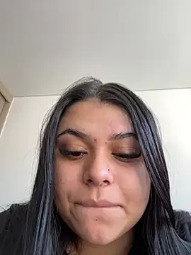 alissonfernandez  online show from January 2025 02:19:02 PM