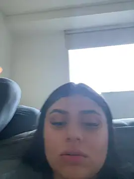 alissonfernandez  online show from January 2025 10:51:02 PM