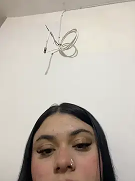 alissonfernandez  online show from May 2026 09:25:01 AM