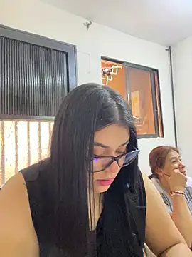 alissonfernandez  online show from June 2026 07:29:01 PM