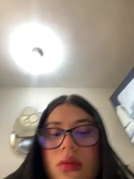 alissonfernandez  online show from July 2026 04:31:02 PM