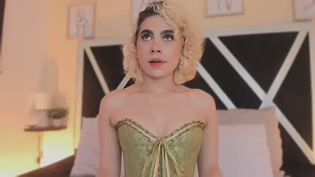 Snapshot of marian_pinzon chatting on November 2025 02:42:02 AM marian pinzon online show from November 2025 02:42:02 AM