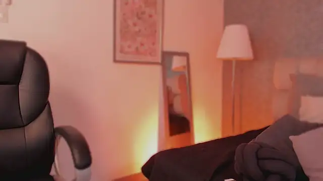 Snapshot of marian_pinzon chatting on February 2026 07:07:01 PM marian pinzon online show from February 2026 07:07:01 PM