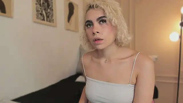 Snapshot of marian_pinzon chatting on February 2026 07:11:01 PM marian pinzon online show from February 2026 07:11:01 PM