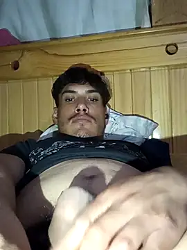 Snapshot of GaMeCrAc1 chatting on October 2025 09:15:01 AM GaMeCrAc1 online show from October 2025 09:15:01 AM