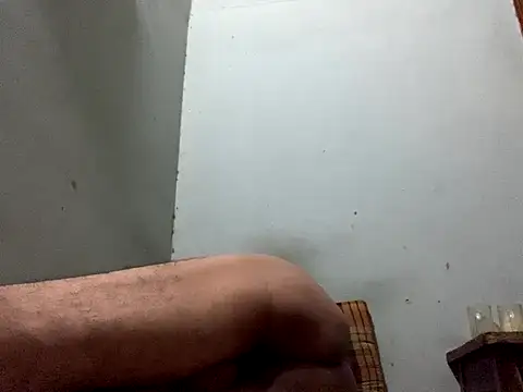 Snapshot of VastNoon95 chatting on December 2025 07:53:02 PM VastNoon95 online show from December 2025 07:53:02 PM