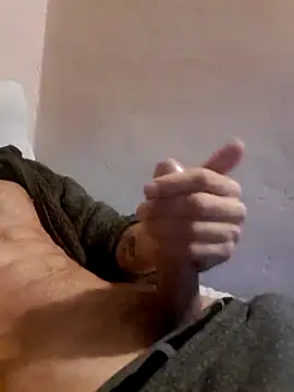 MrTamburine22 online show from December 2024 02:47:02 PM