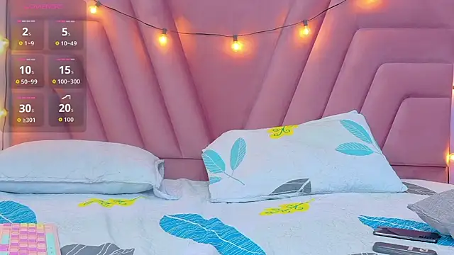 hornybarelylegalgirl online show from October 2025 12:46:01 PM