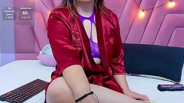 hornybarelylegalgirl online show from May 2026 12:02:01 PM