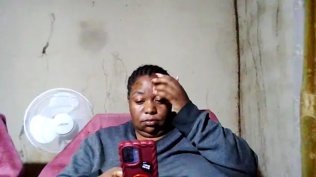 Snapshot of bustyboobs6 chatting on September 2025 07:47:01 PM bustyboobs6 online show from September 2025 07:47:01 PM