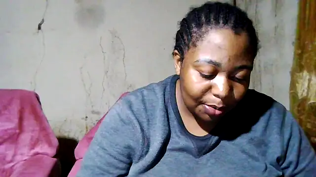 Snapshot of bustyboobs6 chatting on September 2025 04:41:01 PM bustyboobs6 online show from September 2025 04:41:01 PM