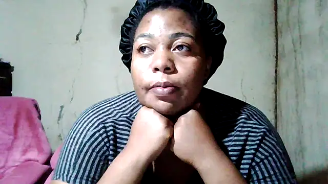 Snapshot of bustyboobs6 chatting on October 2025 08:48:01 PM bustyboobs6 online show from October 2025 08:48:01 PM