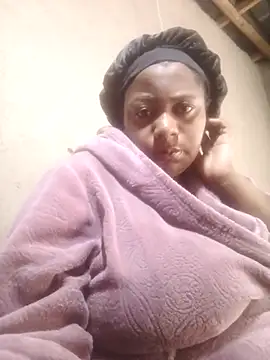 Snapshot of bustyboobs6 chatting on November 2025 06:35:01 AM bustyboobs6 online show from November 2025 06:35:01 AM