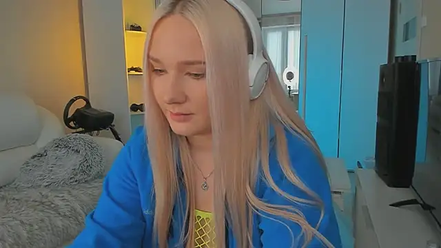 Snapshot of 1AlexaGoddess3 chatting on January 2025 05:58:01 AM 1AlexaGoddess3 online show from January 2025 05:58:01 AM