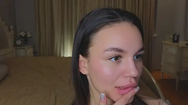 Snapshot of UdelaAshfield chatting on January 2025 10:43:02 PM UdelaAshfield online show from January 2025 10:43:02 PM